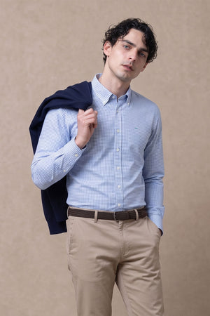 Camisa Antimanchas Popelina Cuadros Azul Claro Logo Combinado
