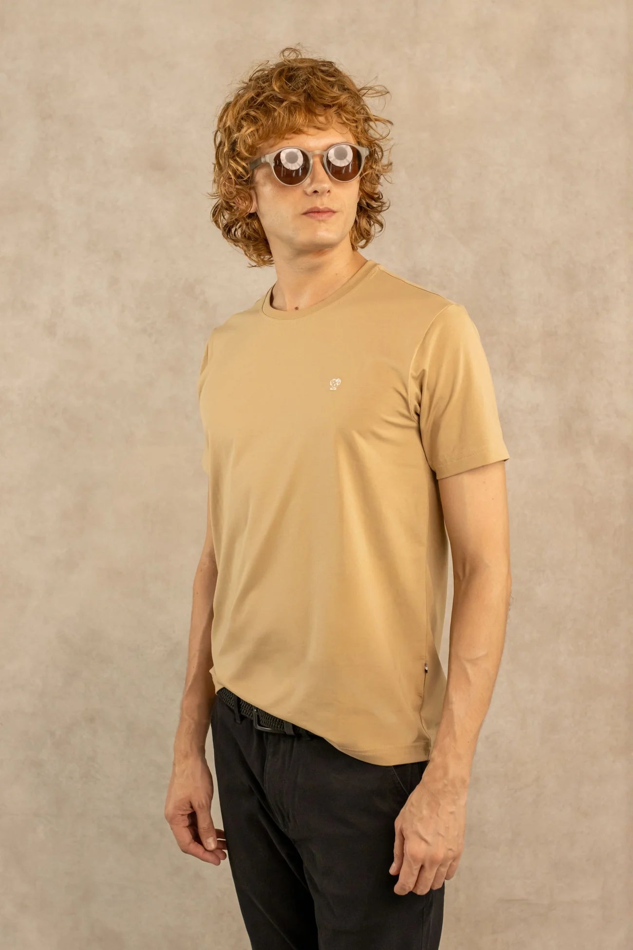 Camiseta Antimanchas Arena - Talla Regular